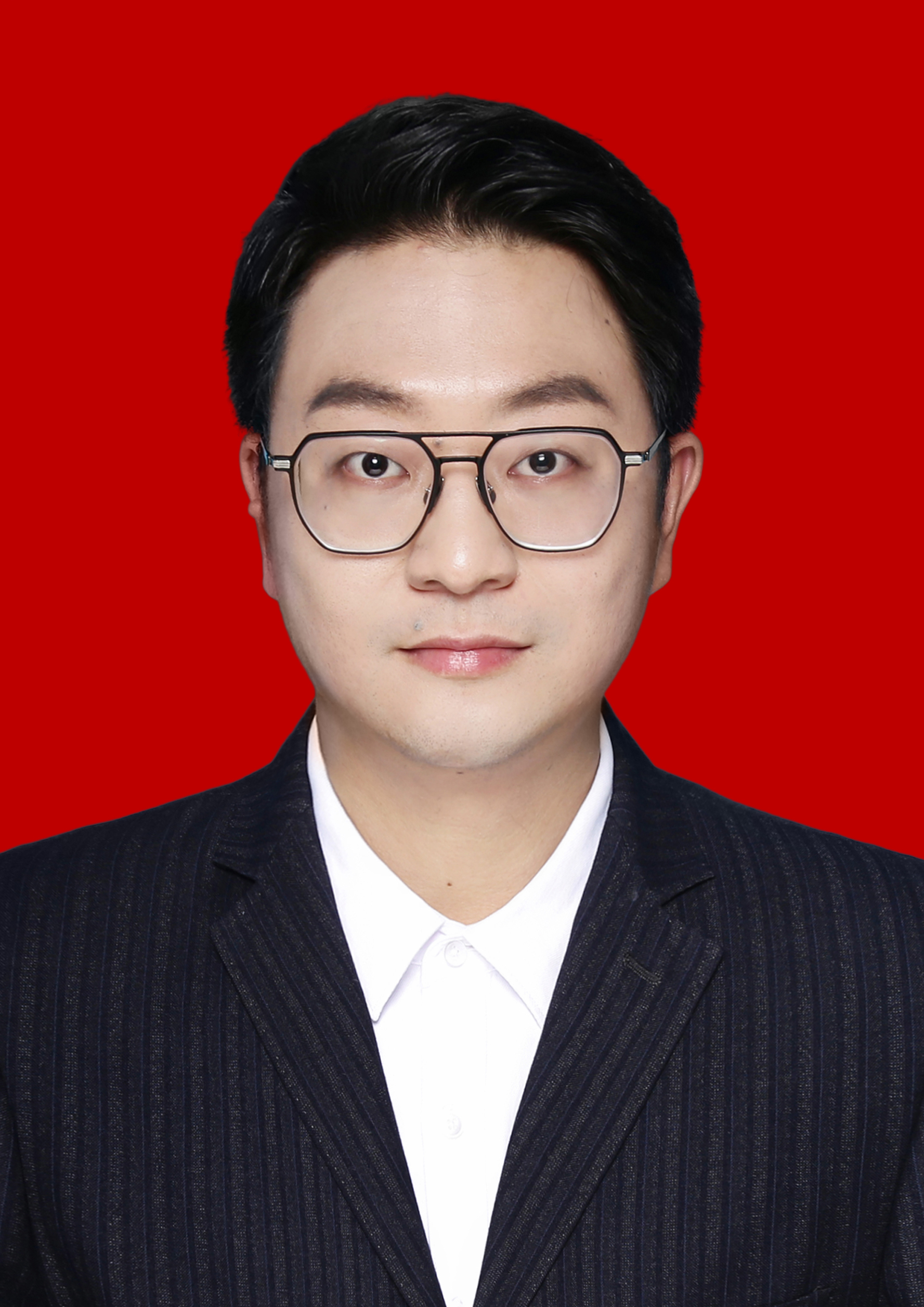 方鹏飞-红底.jpg